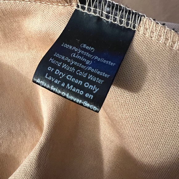 Symphony Plus Bridal/ Special Occasion Dress- Black Lace Trim, Flared Skirt- 1X - Picture 11 of 11